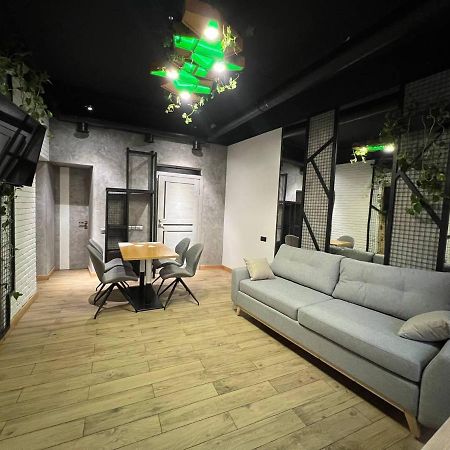 Blum Hotel Lviv Eksteriør billede
