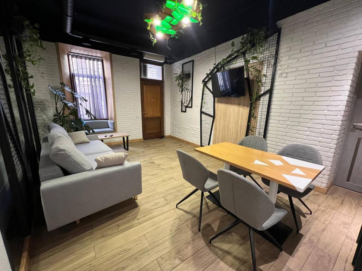 Blum Hotel Lviv Eksteriør billede