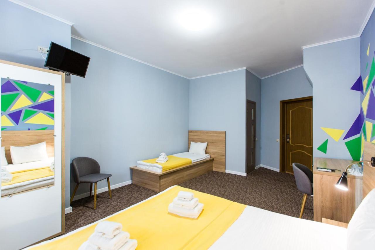 Blum Hotel Lviv Eksteriør billede