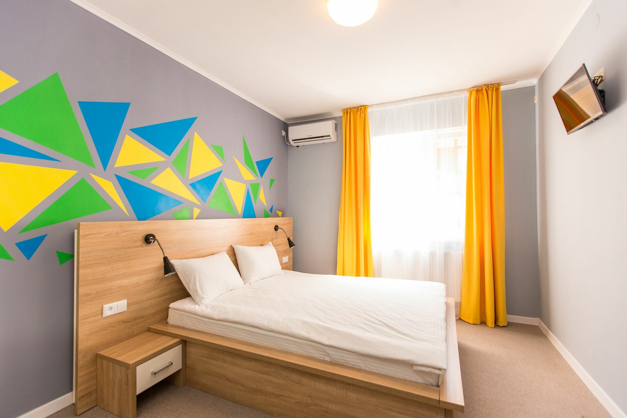 Blum Hotel Lviv Eksteriør billede
